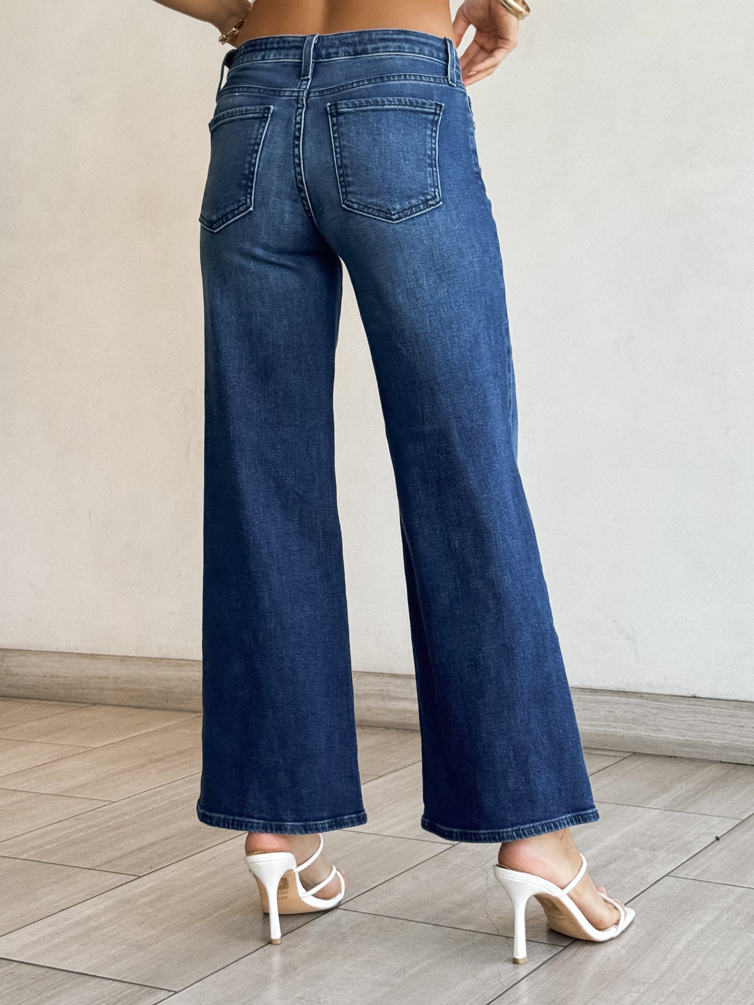 Vada Wide Leg Jeans in Dark Denim