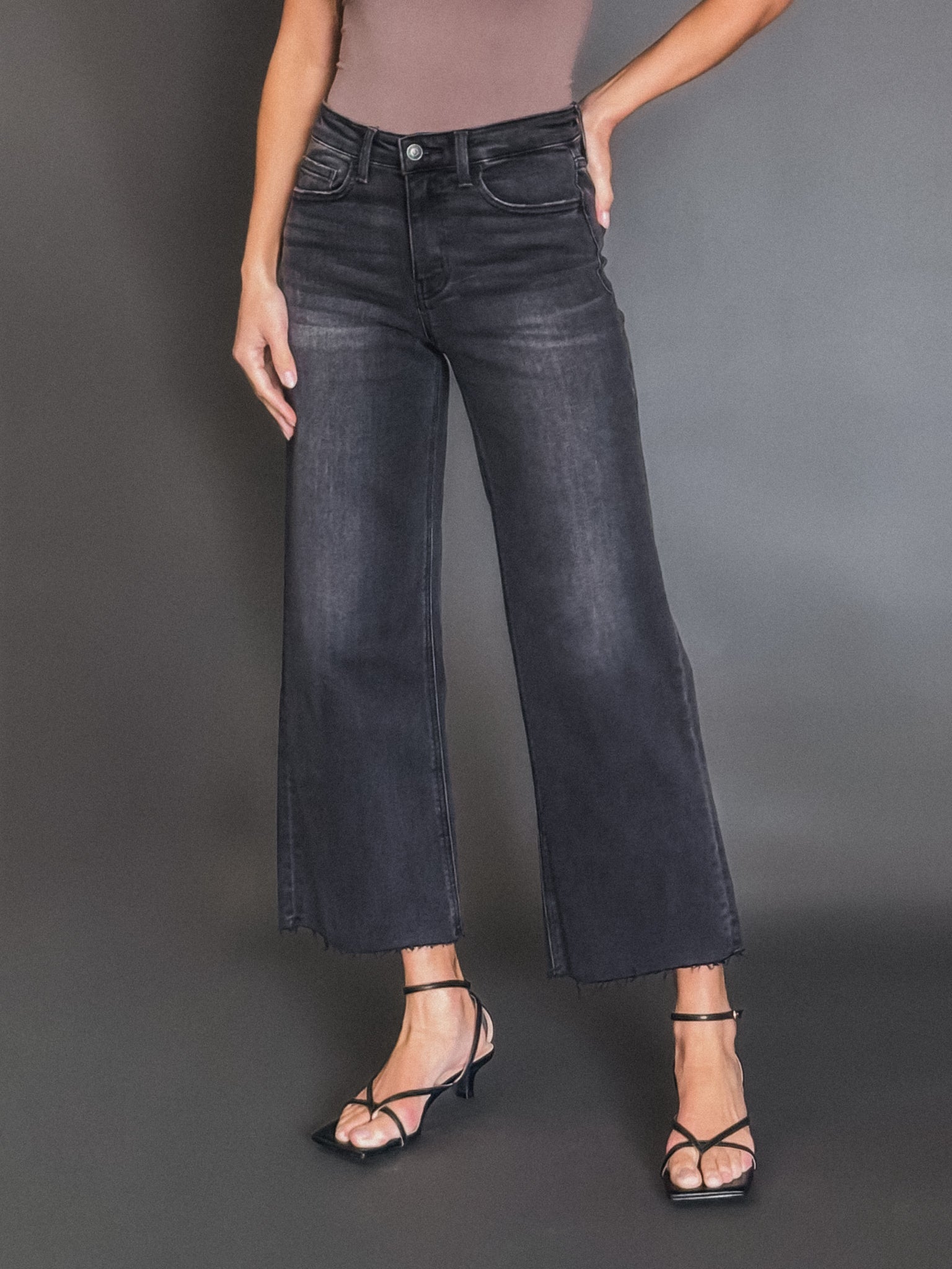 Strangers Cropped Wide Leg Jeans