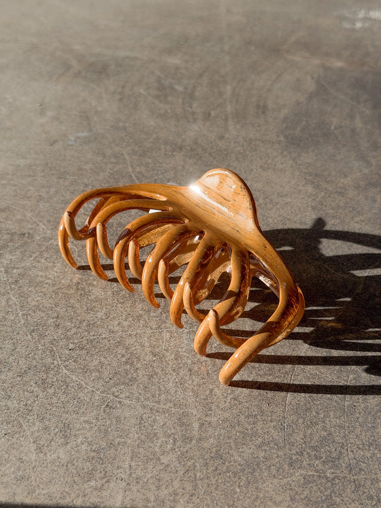 Log Cabin Claw Clip