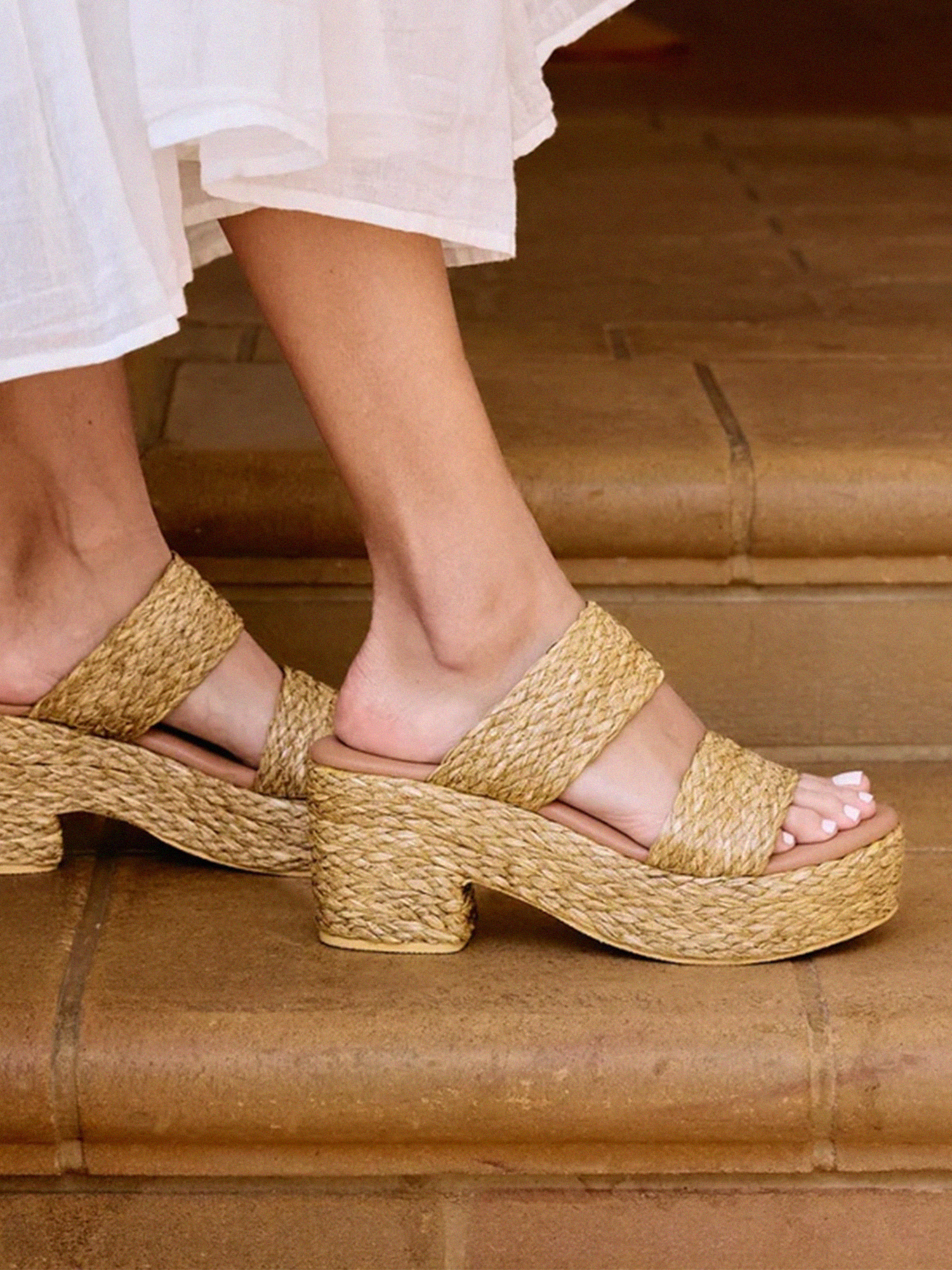 Ocean Ave Wedge in Cognac