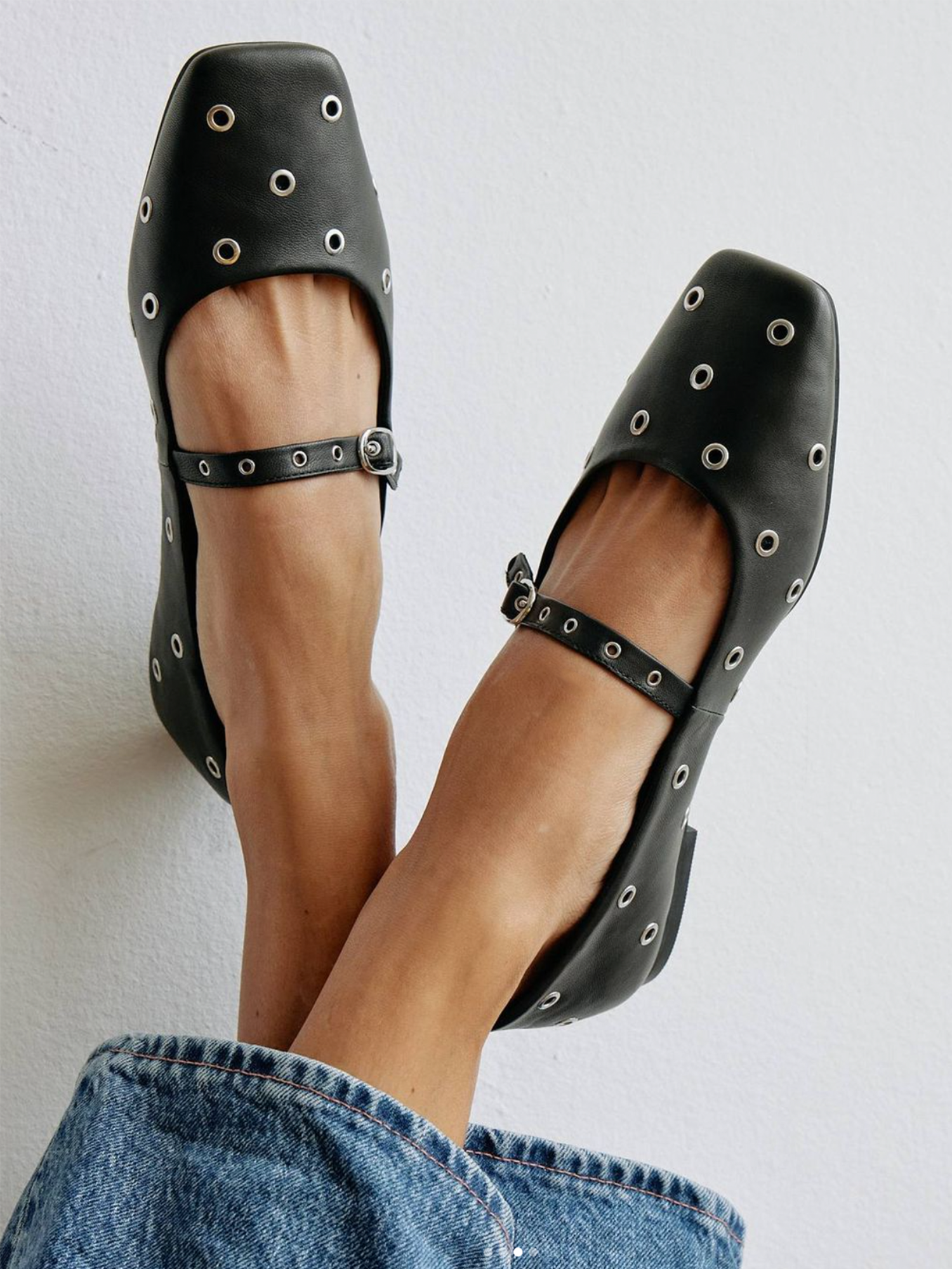Mick Ballet Flats in Black